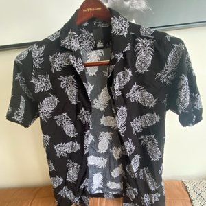 Hip Hawaiian Button Down